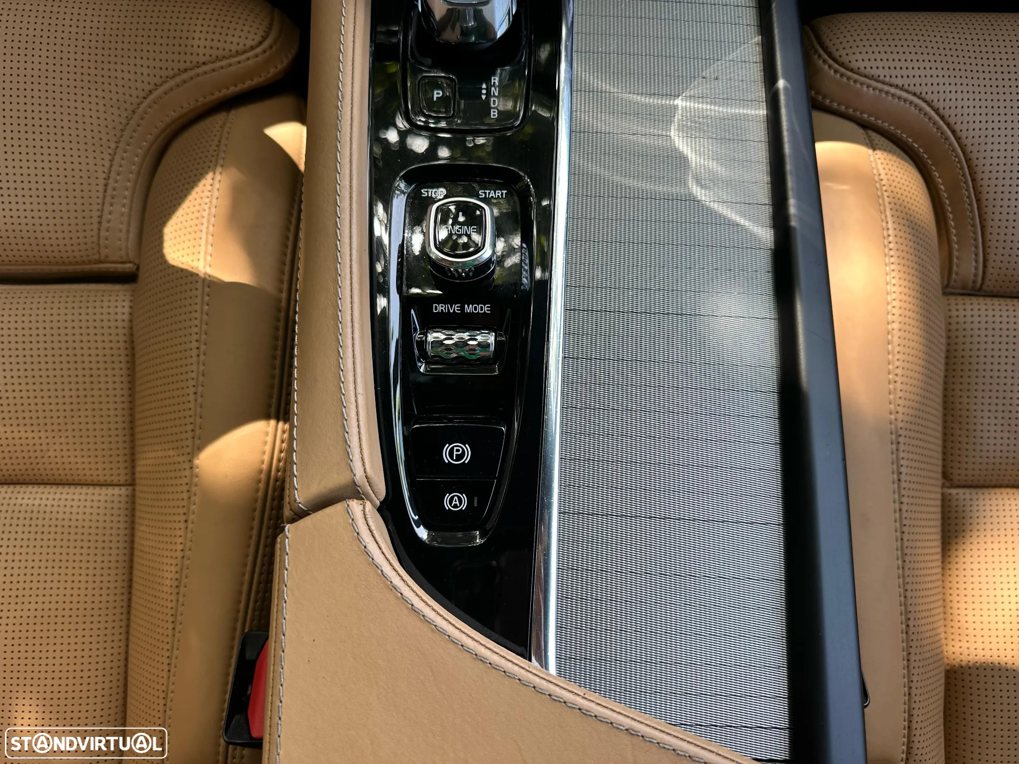 Volvo XC 90 2.0 T8 PHEV Inscription AWD - 35