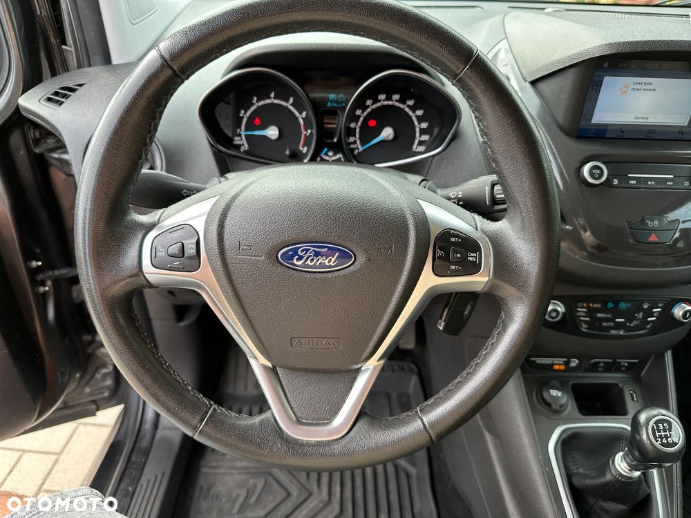Ford Tourneo Courier - 8