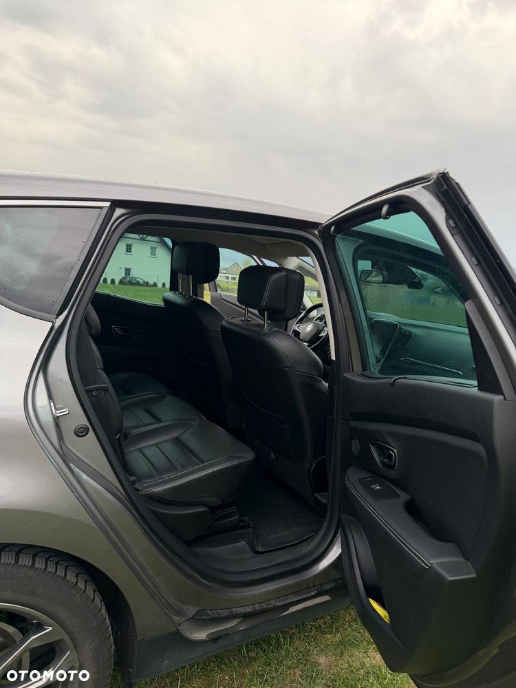 Renault Scenic - 7