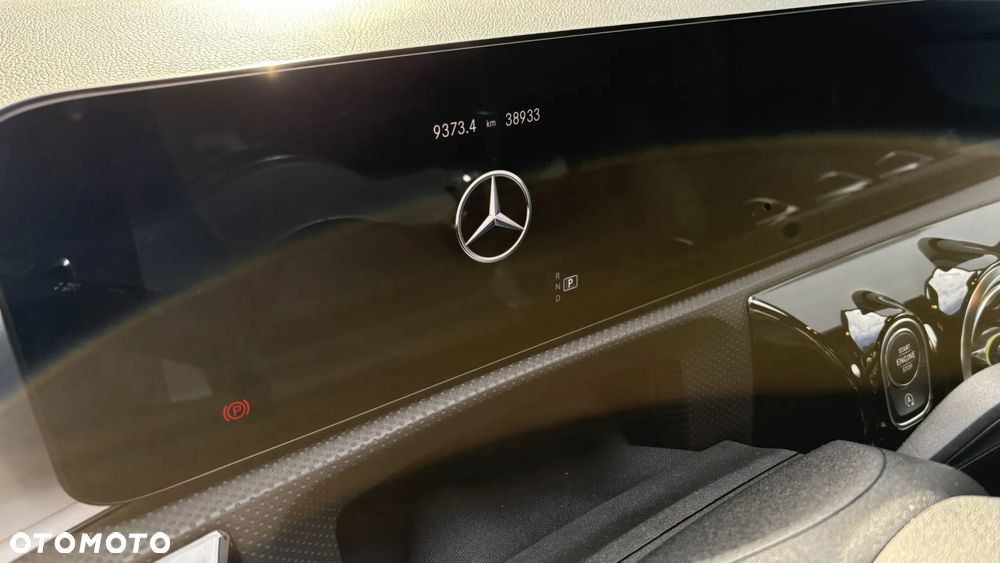 Mercedes-Benz Klasa A 180 AMG Line 7G-DCT - 5