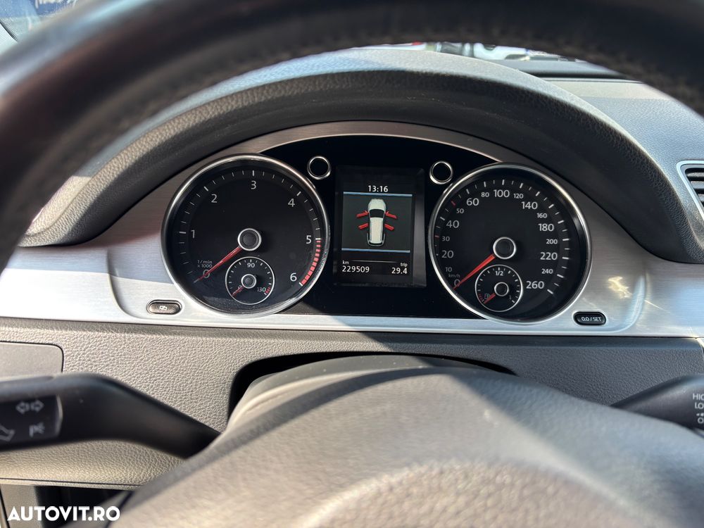 Volkswagen Passat 2.0 TDI BlueMotion Technology Highline - 2