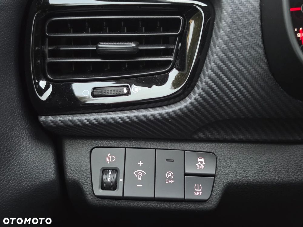 Kia Stonic 1.0 T-GDI GT Line - 16