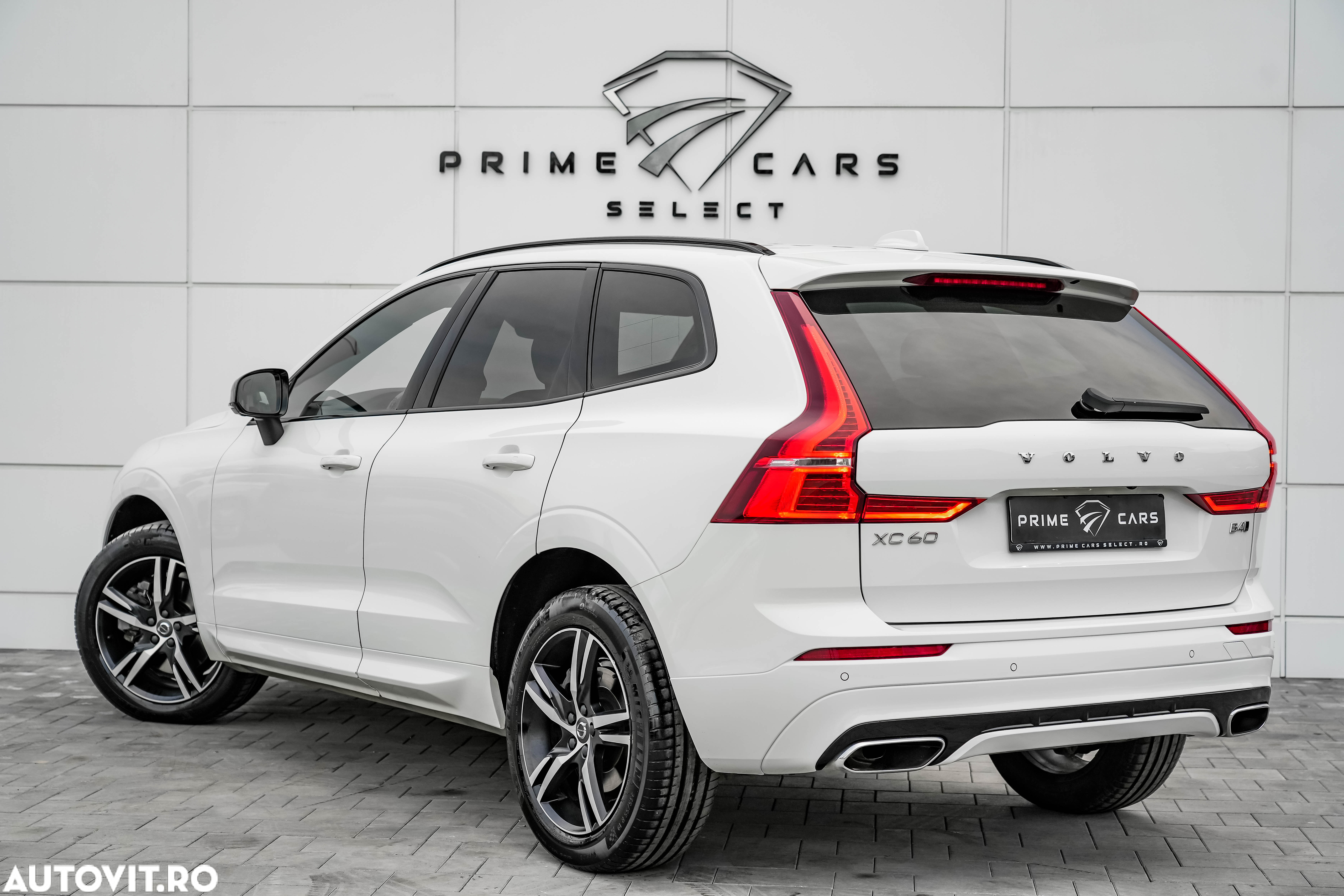 Volvo XC 60 B4 D AWD Geartronic RDesign - 4