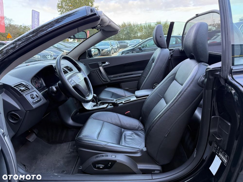 Volvo C70 D5 Kinetic - 24