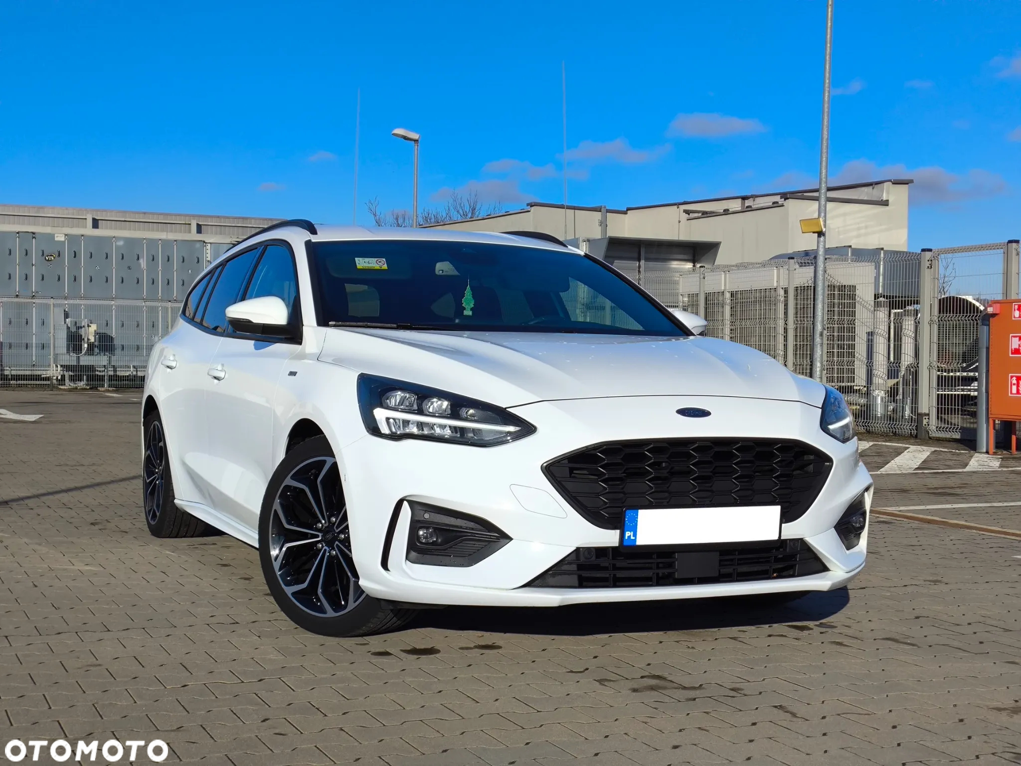 Ford Focus 1.5 EcoBlue Start-Stopp-System ST-LINE - 2