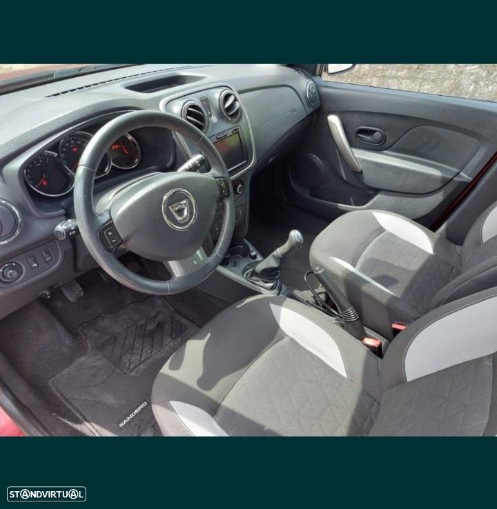 Dacia Sandero Stepway dCi 90 (S&S) Essential - 5