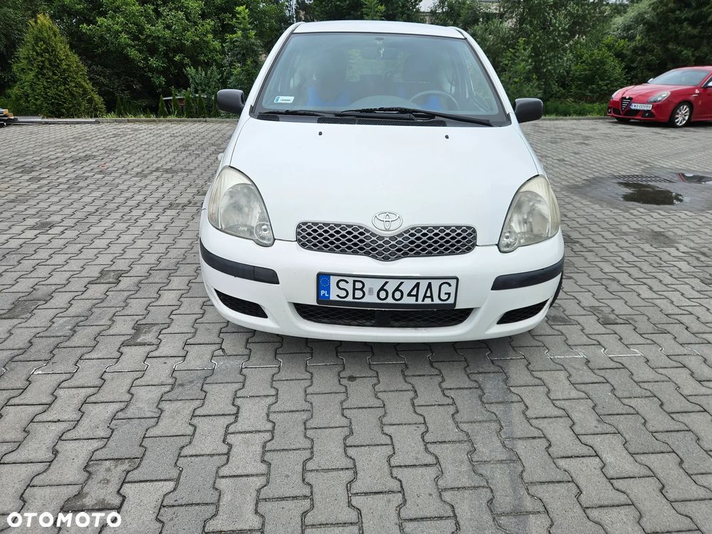 Toyota Yaris - 5