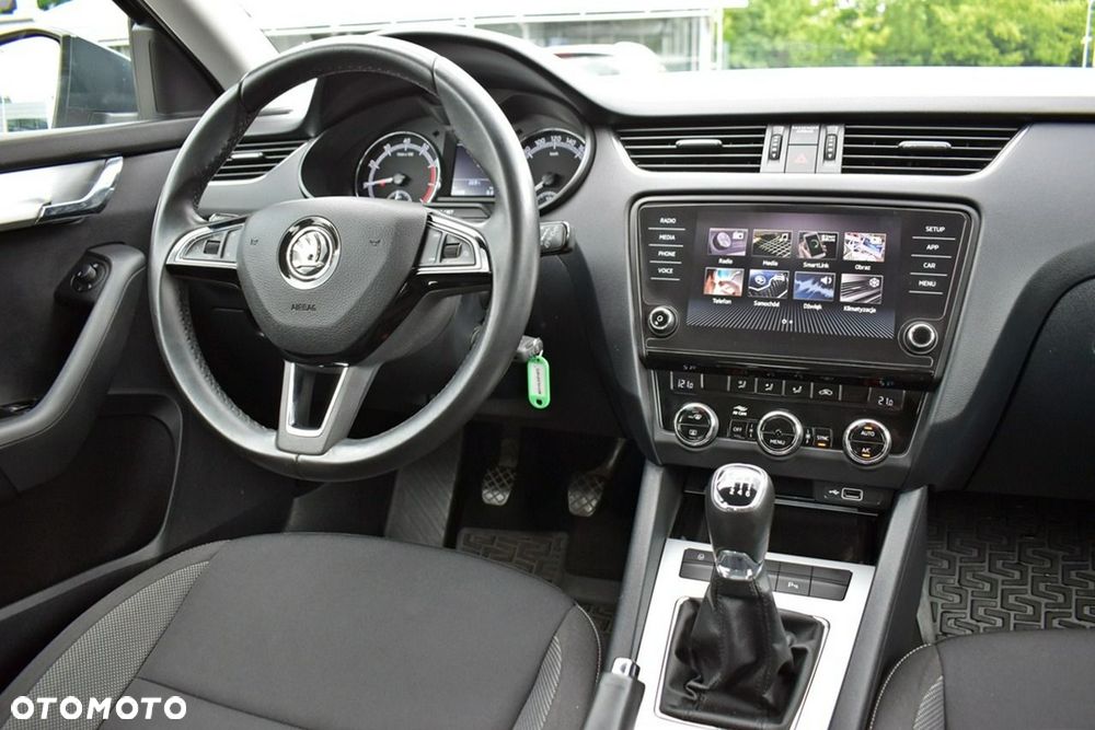 Skoda Octavia 1.5 TSI ACT Ambition - 17