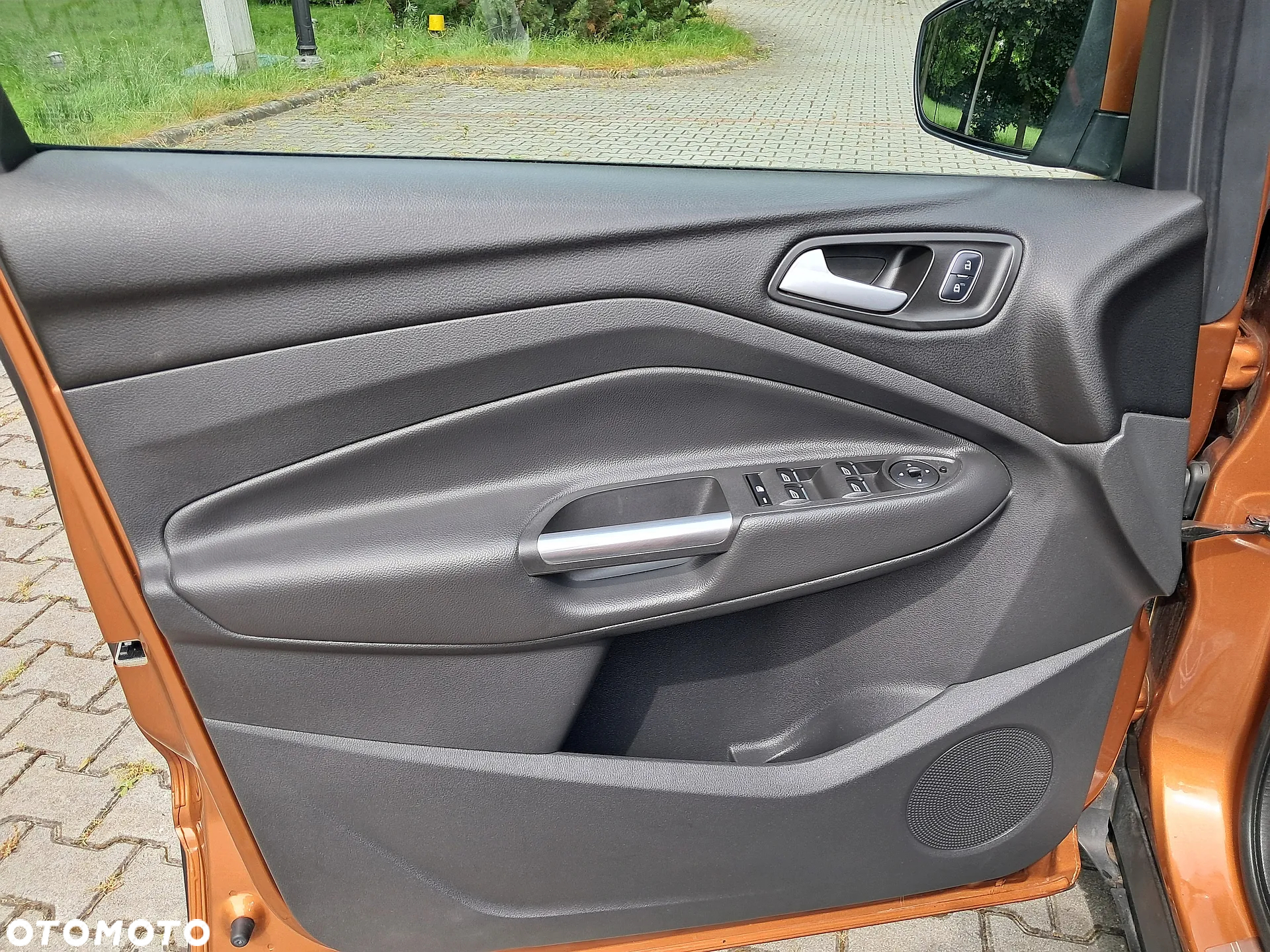 Ford Kuga 1.5 EcoBoost 2x4 Titanium - 26