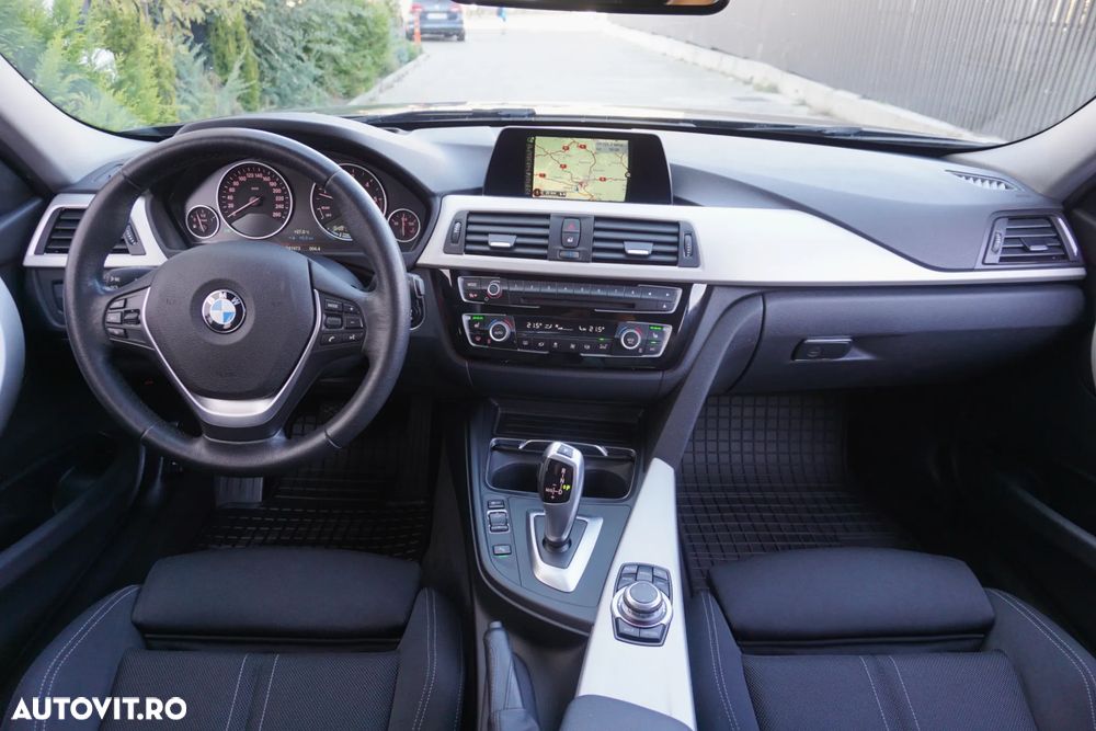 BMW Seria 3 320d xDrive Aut. Sport Line - 3