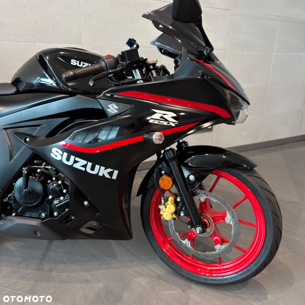 Suzuki GSX-R - 5