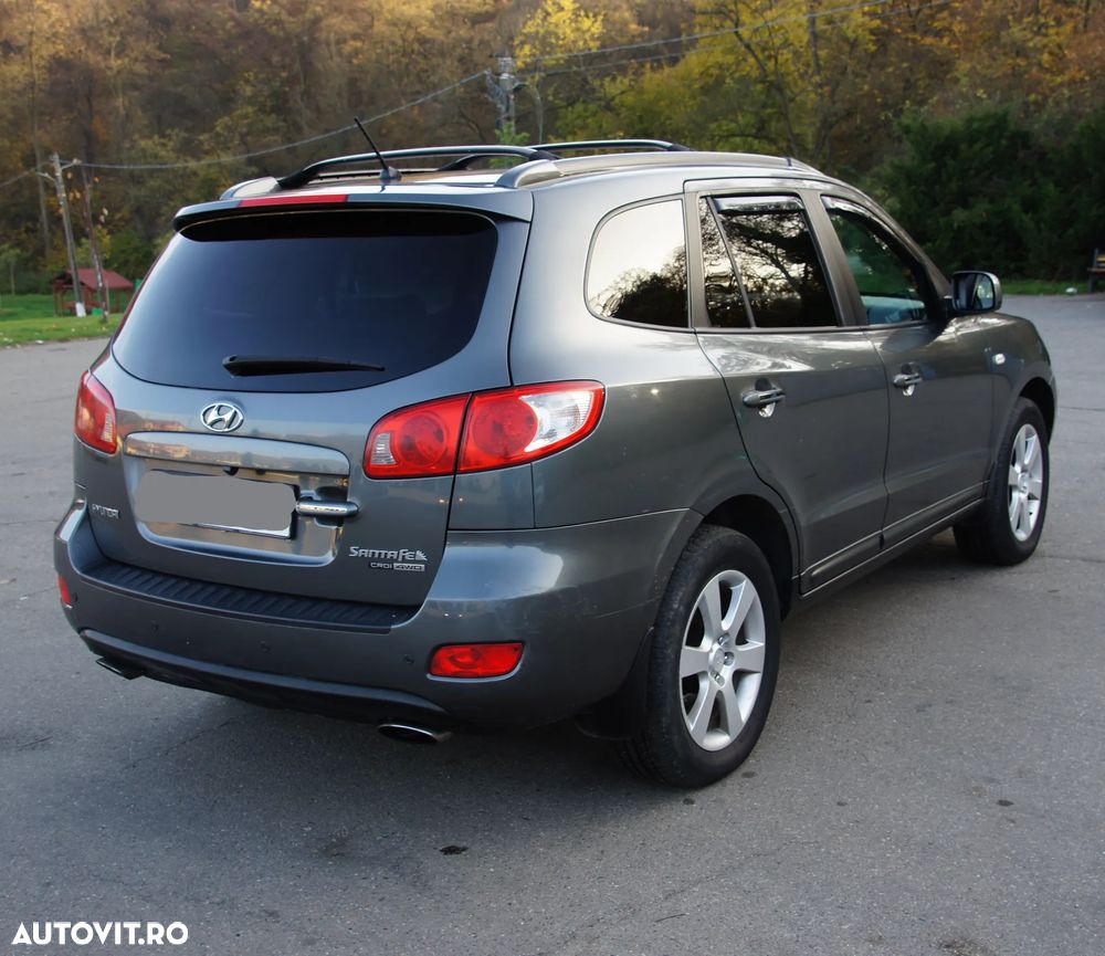 Hyundai Santa Fe - 5