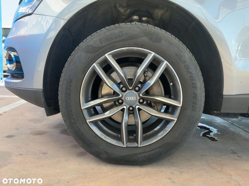 Audi Q5 2.0 TDI quattro (clean diesel) S tronic - 19