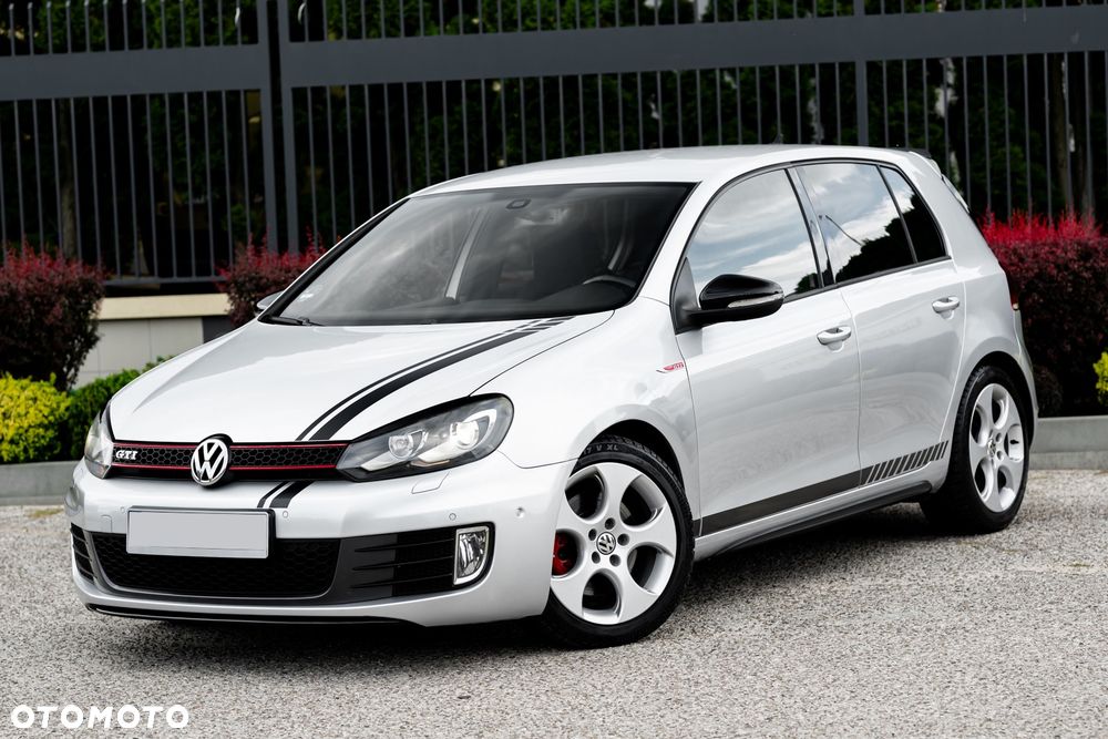 Volkswagen Golf 2.0 GTI - 5