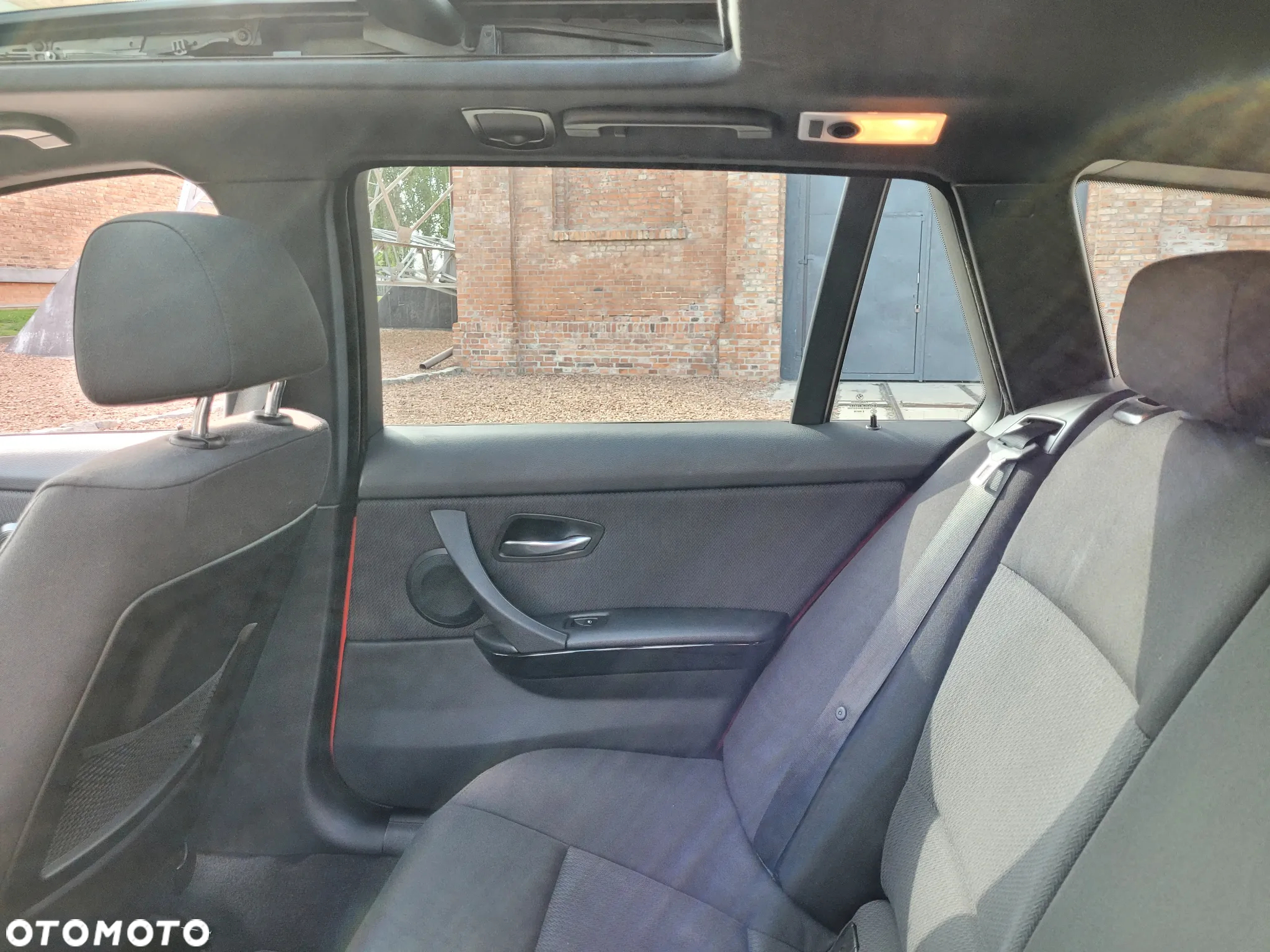 BMW Seria 3 318d Touring - 7