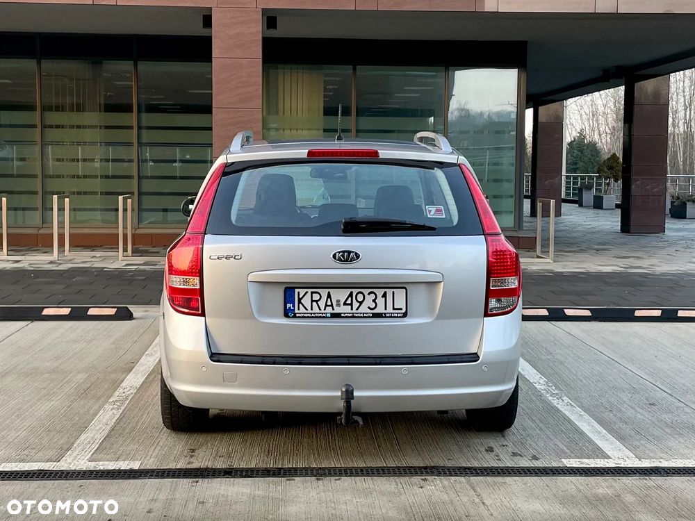 Kia Ceed - 20
