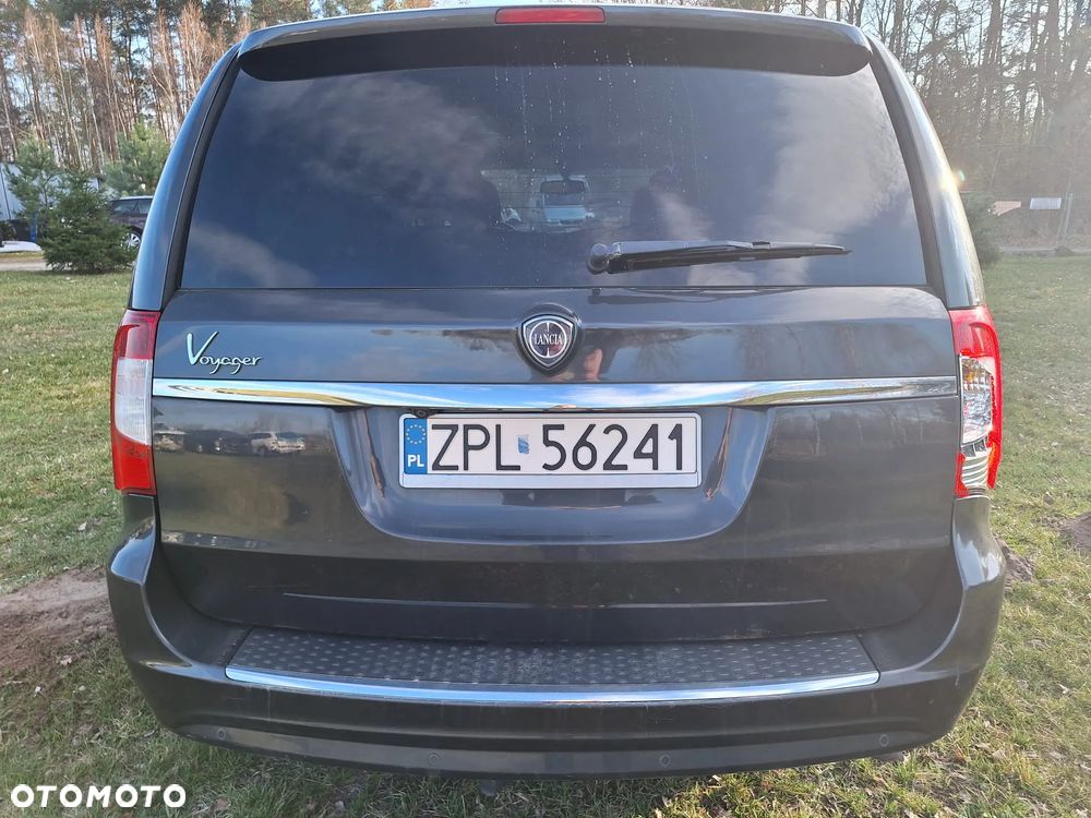 Lancia Voyager 2.8CRD Silver - 9