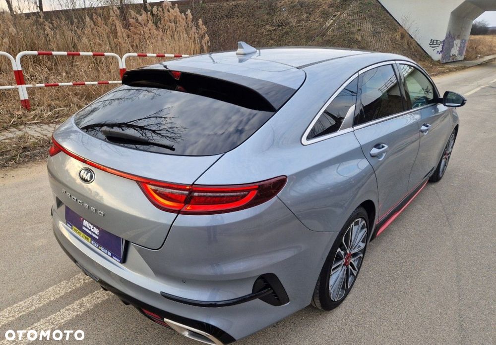 Kia ProCeed 1.6 T-GDI GT - 8