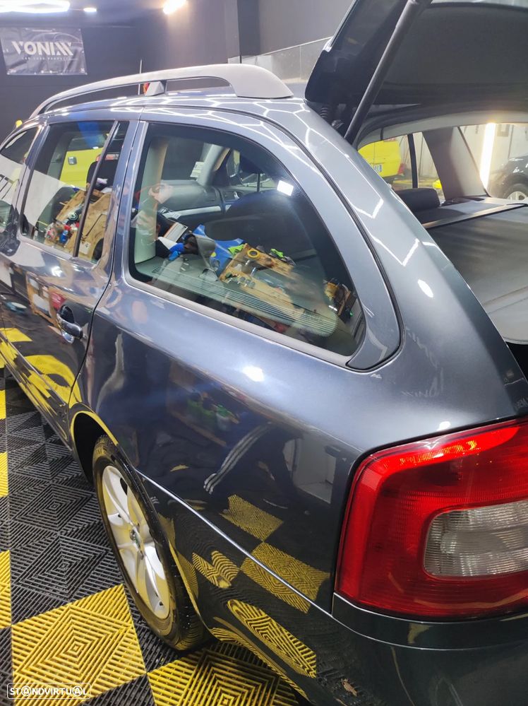 Skoda Octavia Break 1.6 TDi Elegance - 6