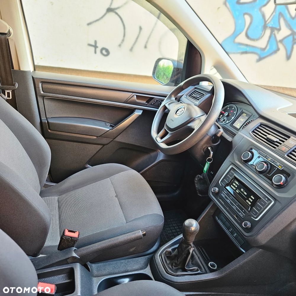 Volkswagen Caddy - 21