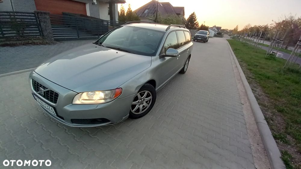 Volvo V70 - 1