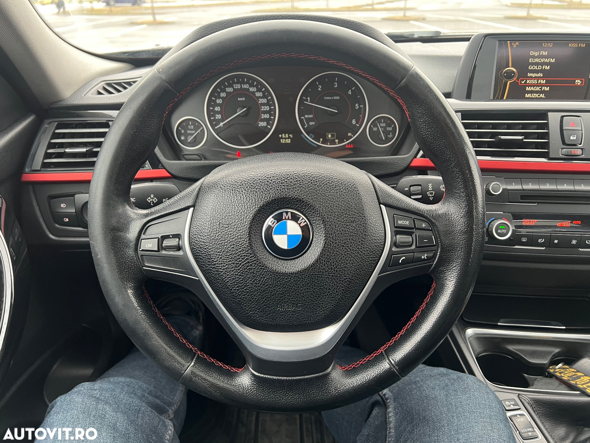 BMW Seria 3 320d - 15