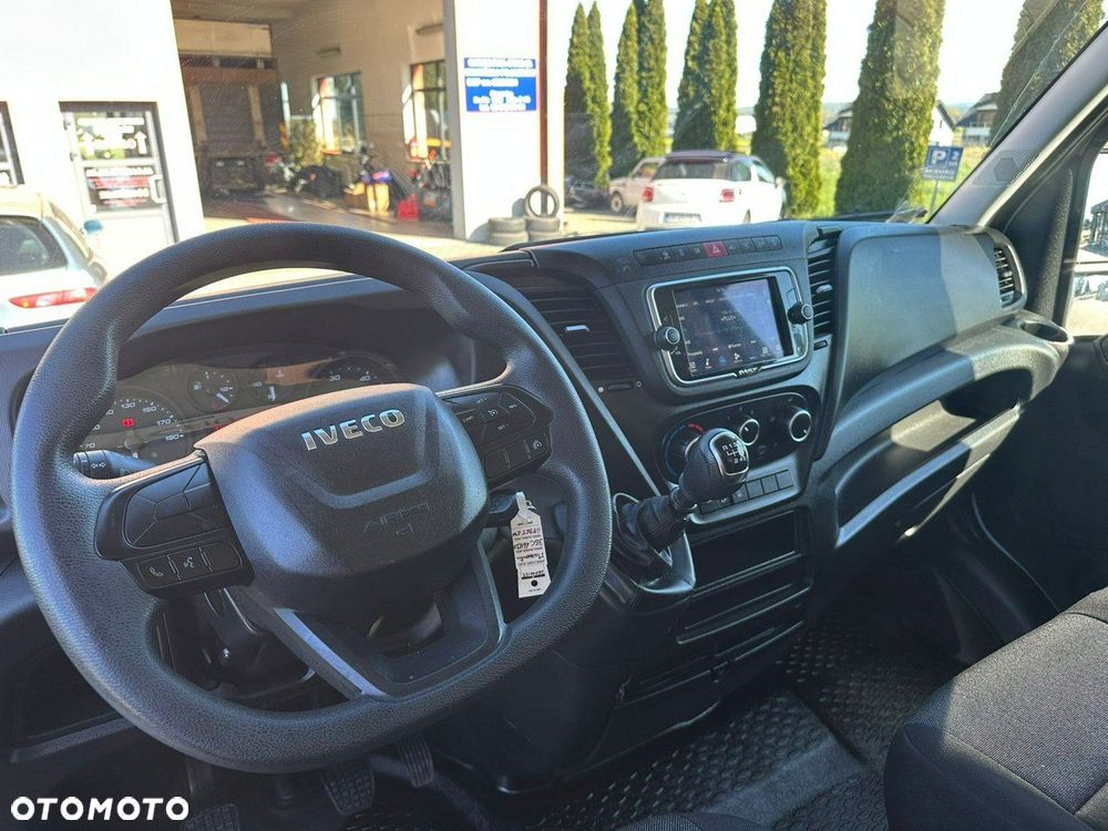 Iveco Daily 35C16 V - 16