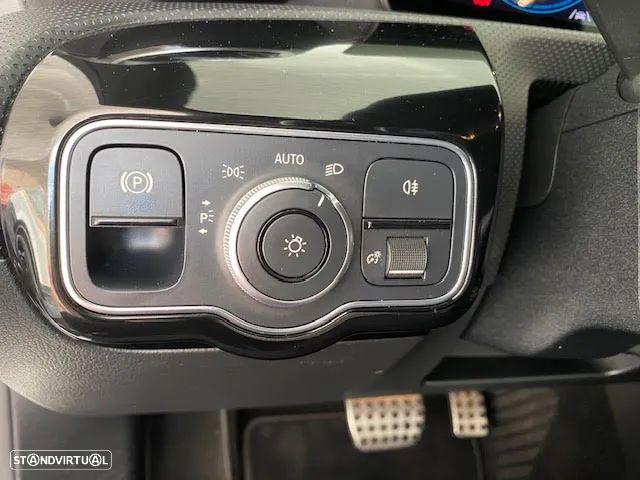 Mercedes-Benz A 180 d AMG Line Aut. - 19