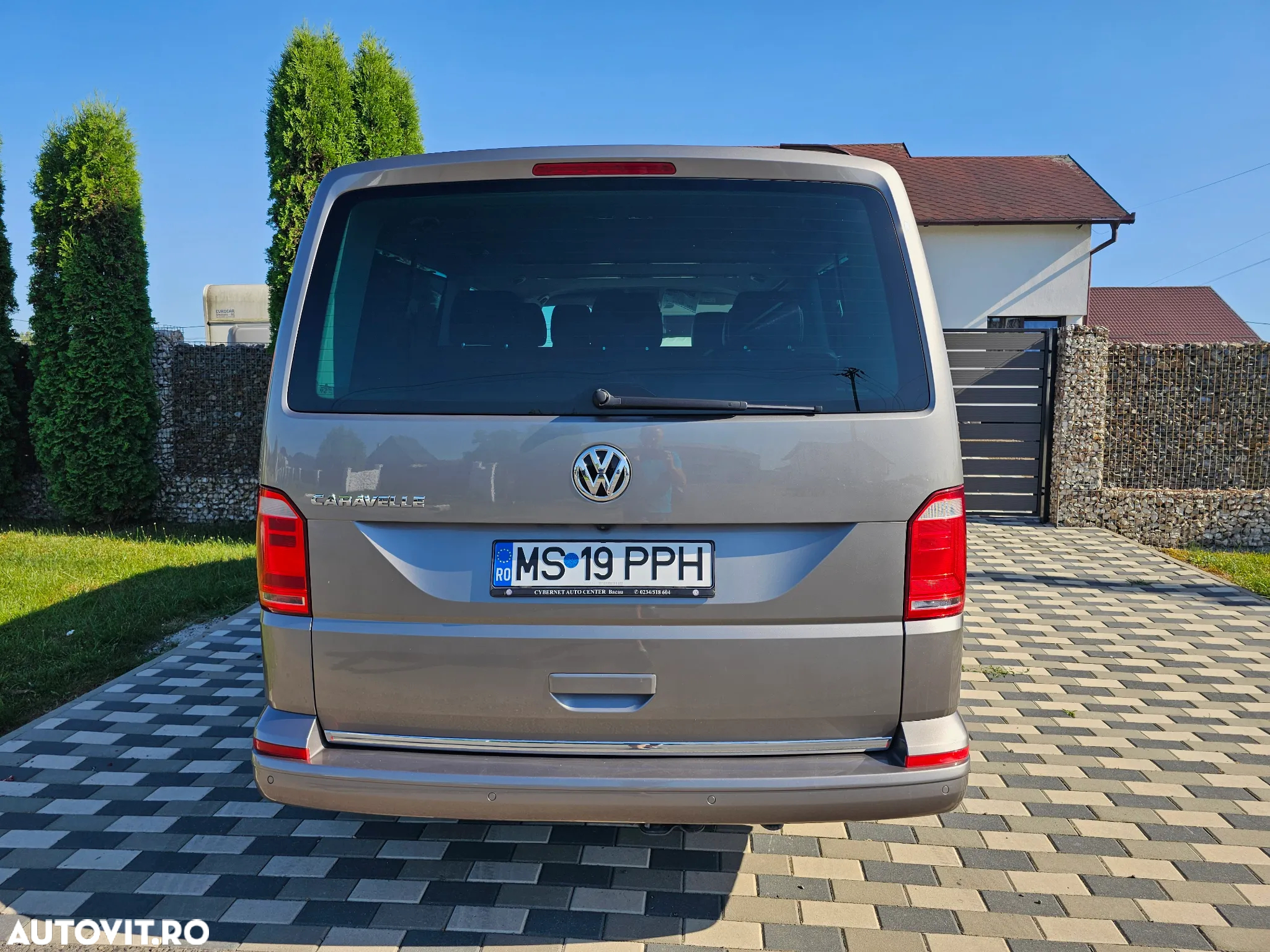 Volkswagen Caravelle T6 2.0 TDI KR Comfortline DSG - 4