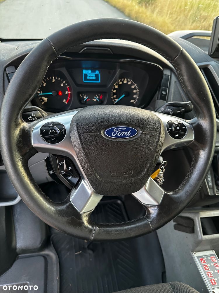 Ford TRANSIT - 26