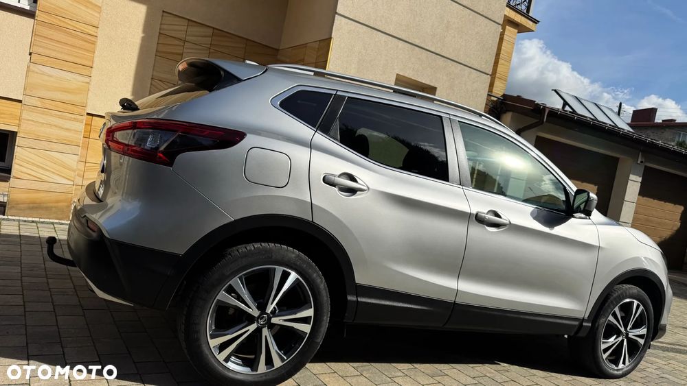 Nissan Qashqai 1.3 DIG-T SHIRO - 12