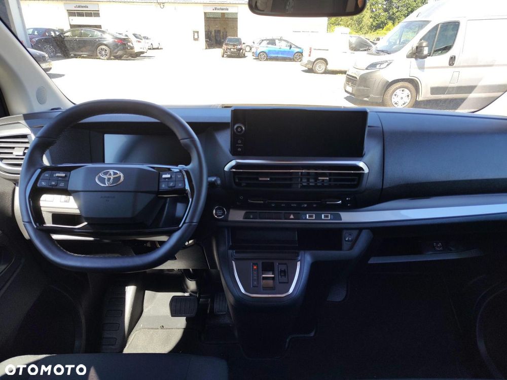 Toyota Proace Verso - 11