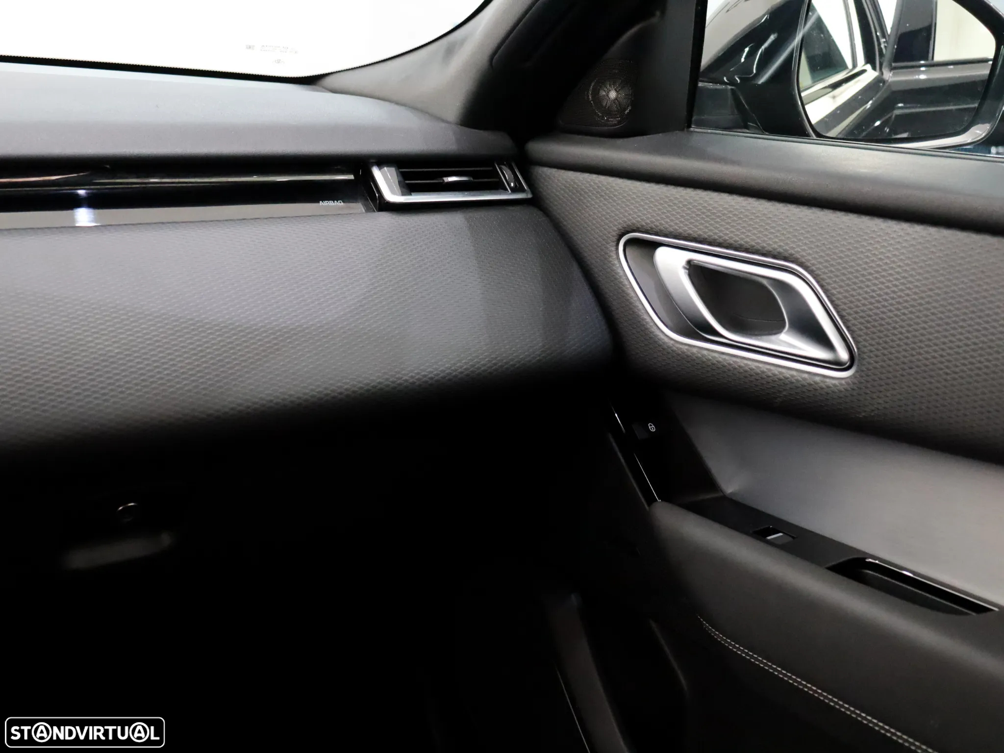 Land Rover Range Rover Velar 2.0 D R-Dynamic SE - 19