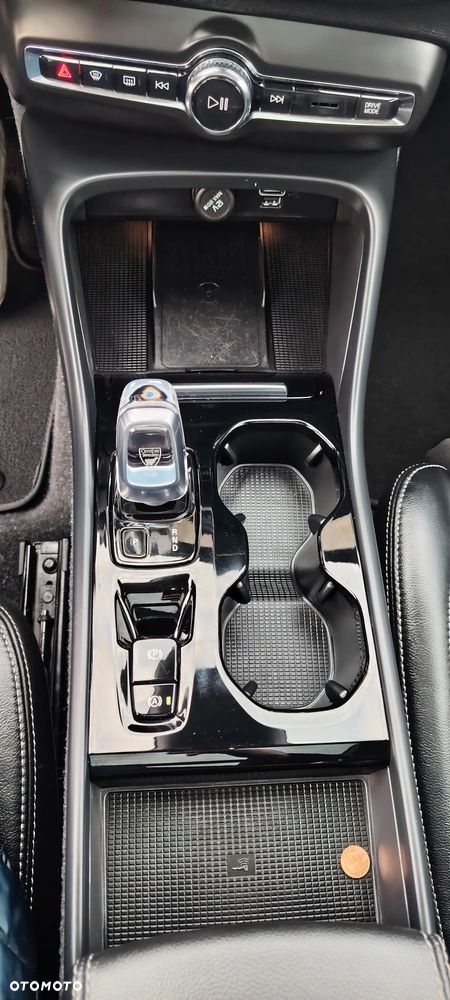 Volvo XC 40 T4 Recharge DKG Inscription Expression - 22