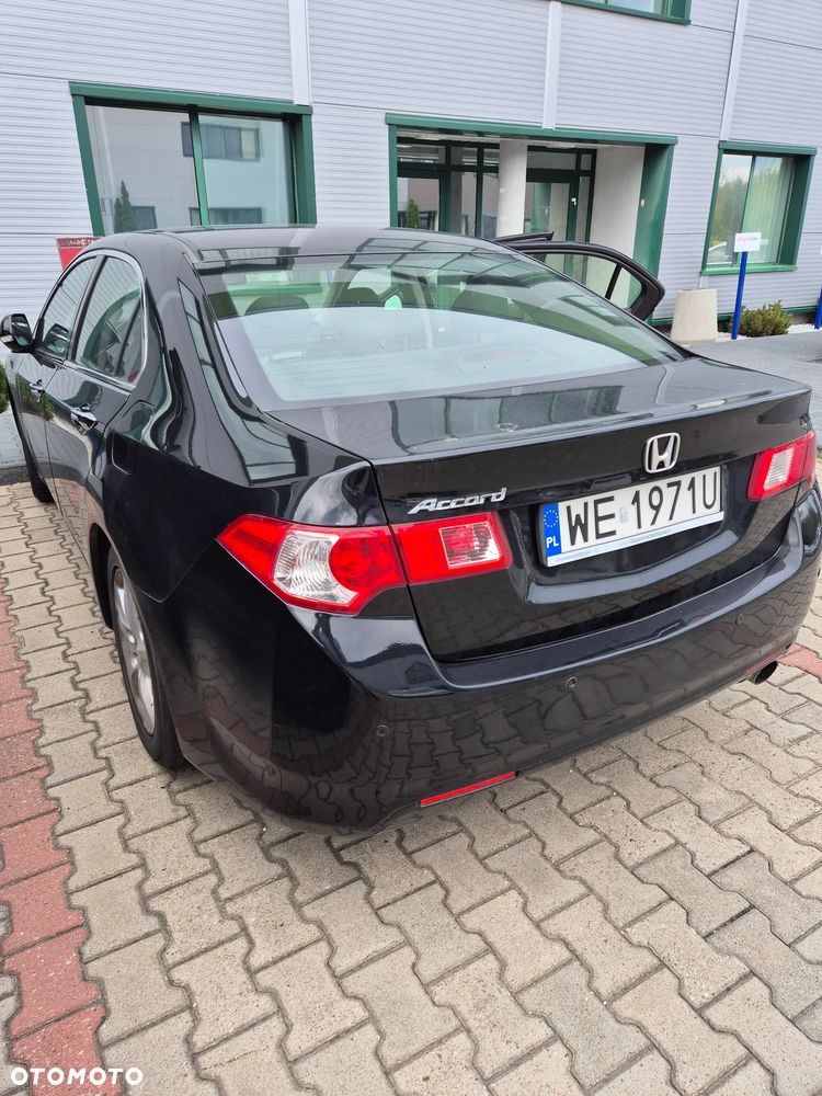 Honda Accord 2.0 Executive - 7