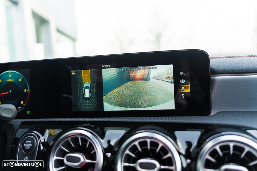 Mercedes-Benz CLA 220 d Shooting Brake AMG Line Aut. - 12