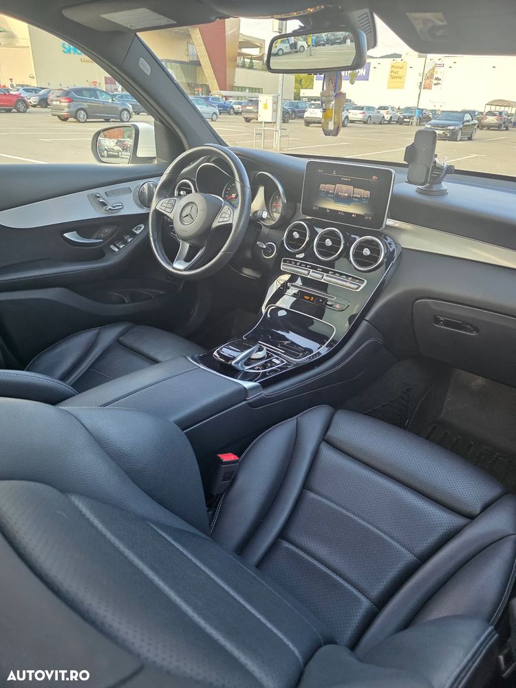 Mercedes-Benz GLC - 22