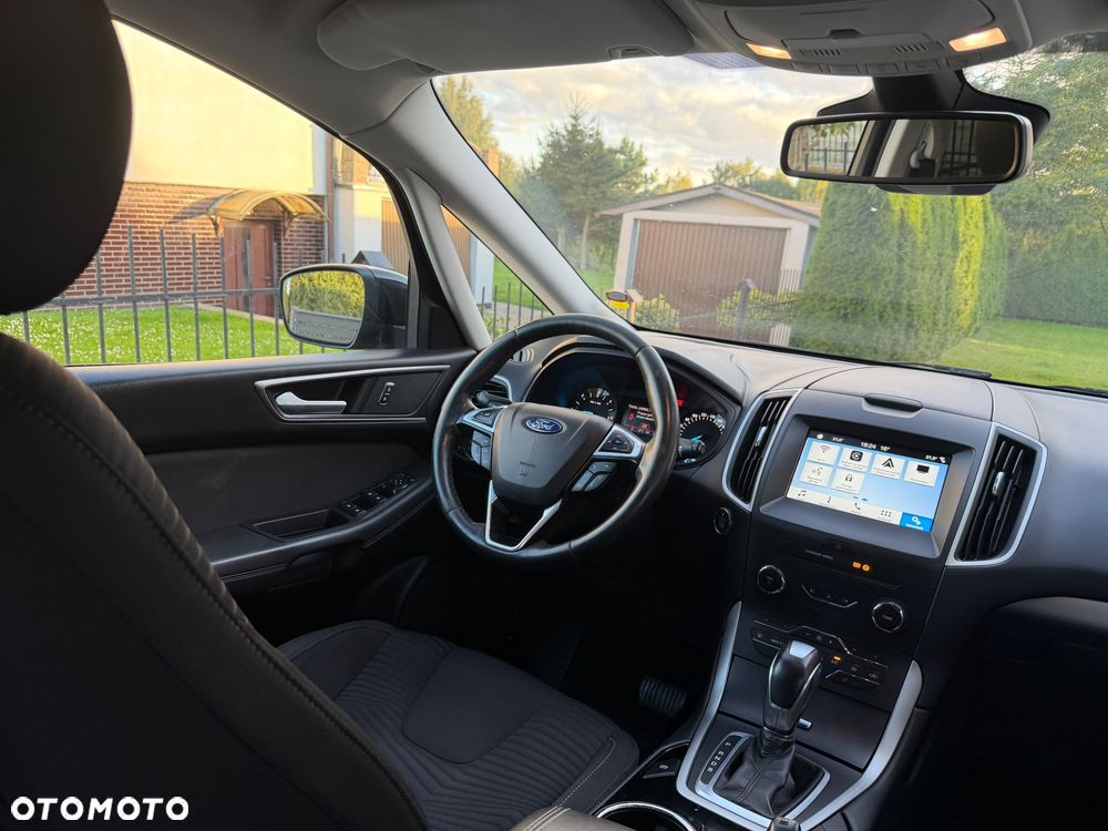 Ford S-Max 2.0 TDCi Titanium PowerShift - 15
