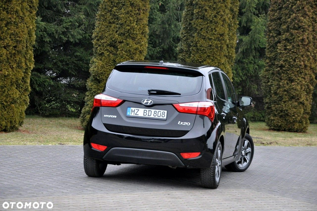 Hyundai ix20 - 7