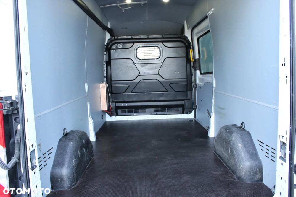 Ford Transit max  350L - 9