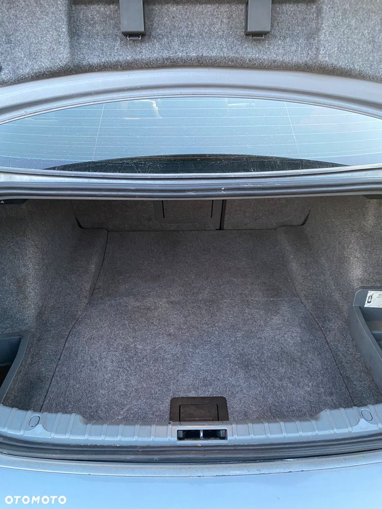 BMW Seria 3 320d Efficient Dynamics - 20