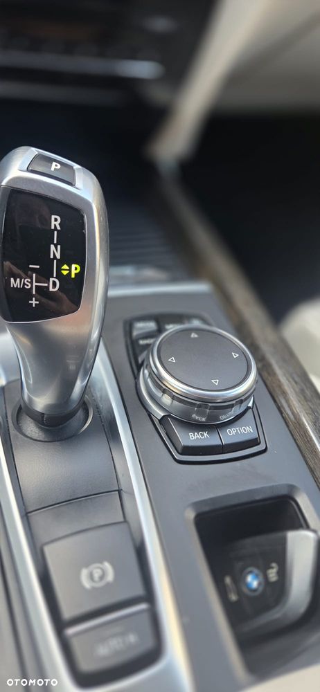 BMW X5 xDrive25d - 18