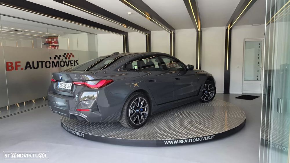 BMW i4 eDrive40 Pack Desportivo M - 21
