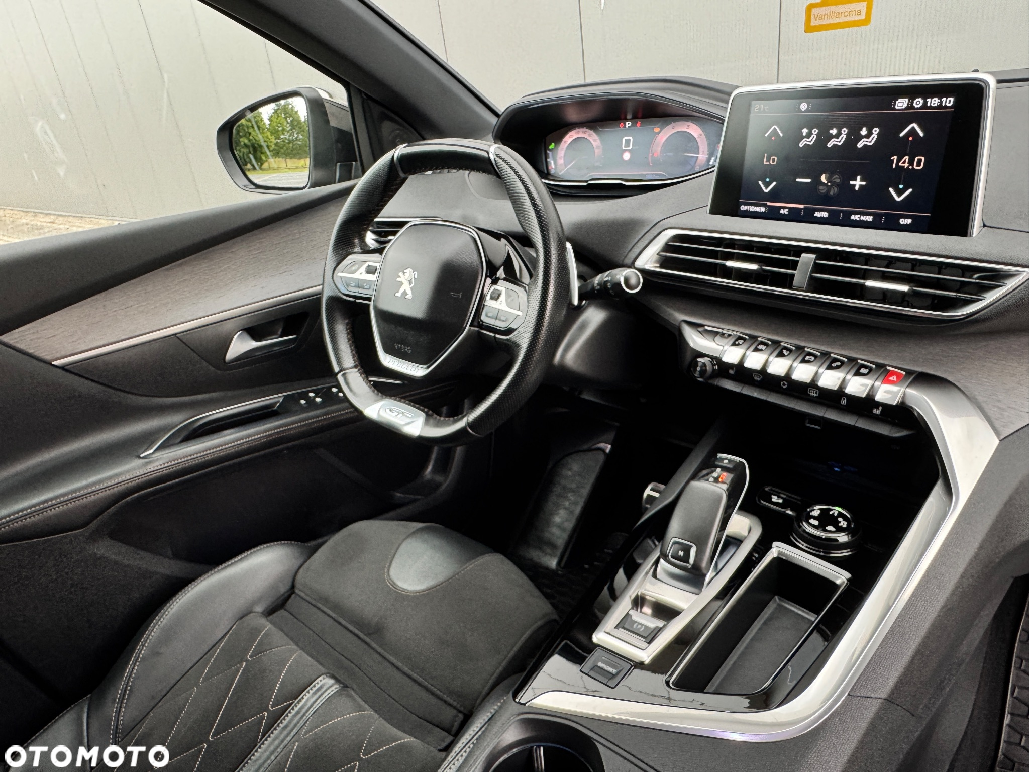 Peugeot 5008 BlueHDI 180 EAT8 GT - 10