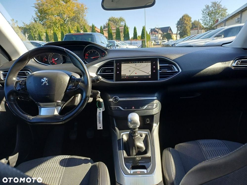 Peugeot 308 2.0 HDi Allure - 25