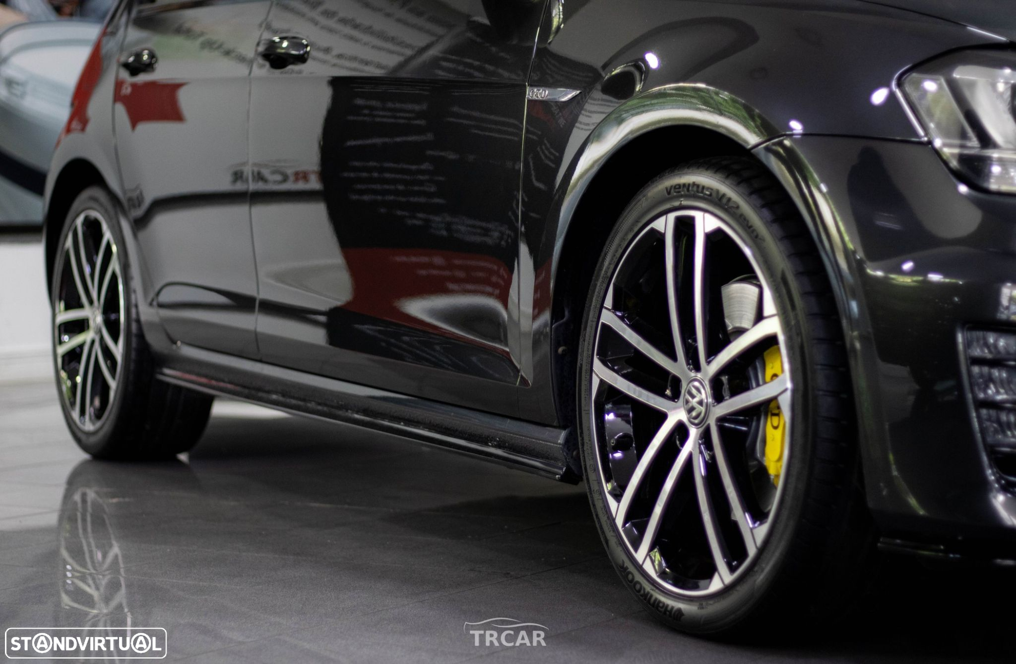 VW Golf 2.0 TDI GTD DSG - 4