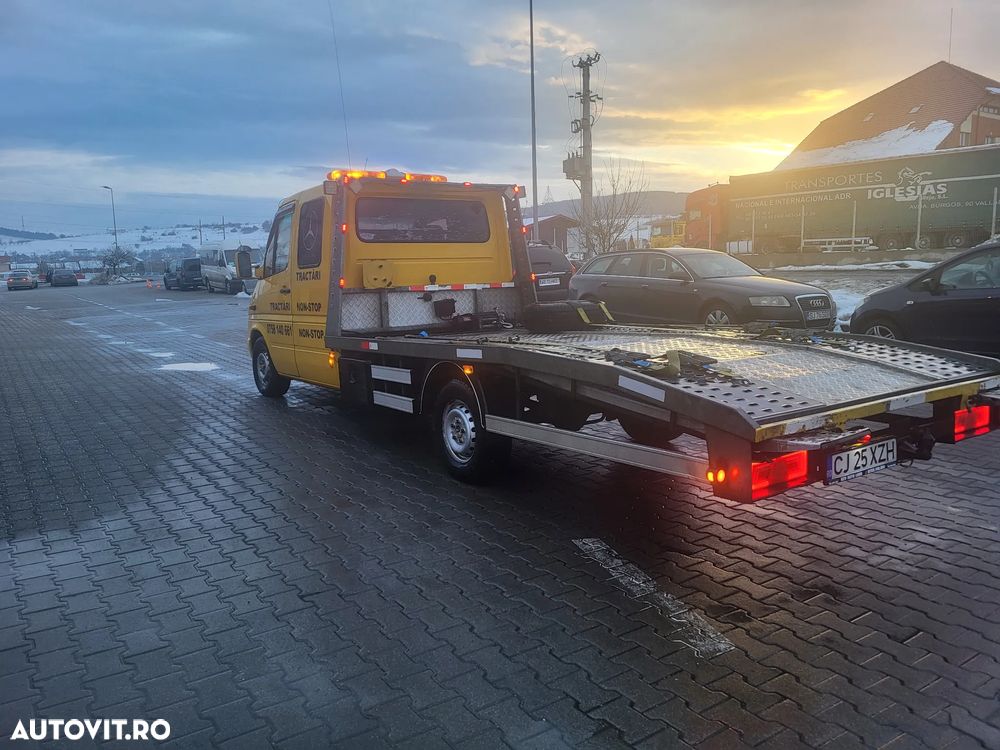 Mercedes-Benz Sprinter - 5