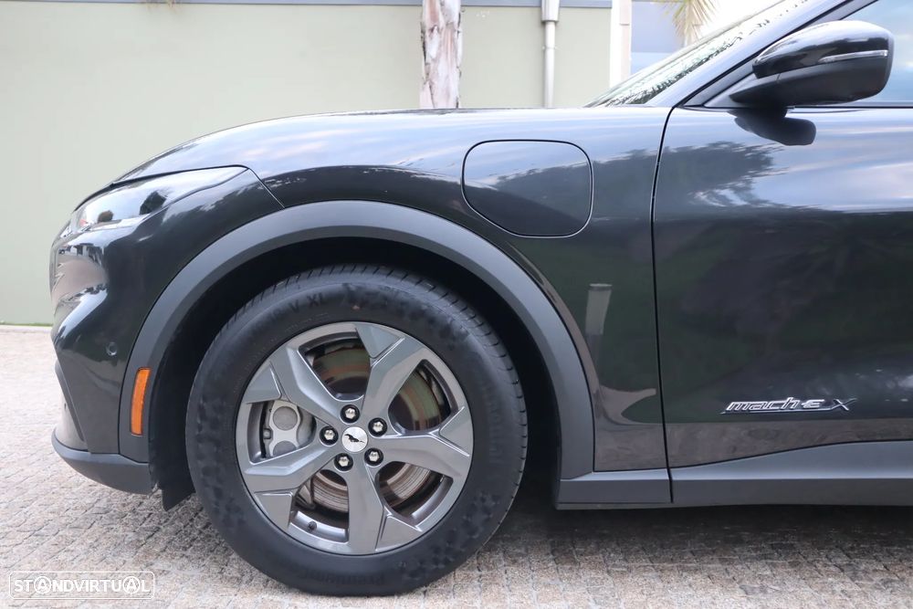 Ford Mustang Mach-E Alargada - 9
