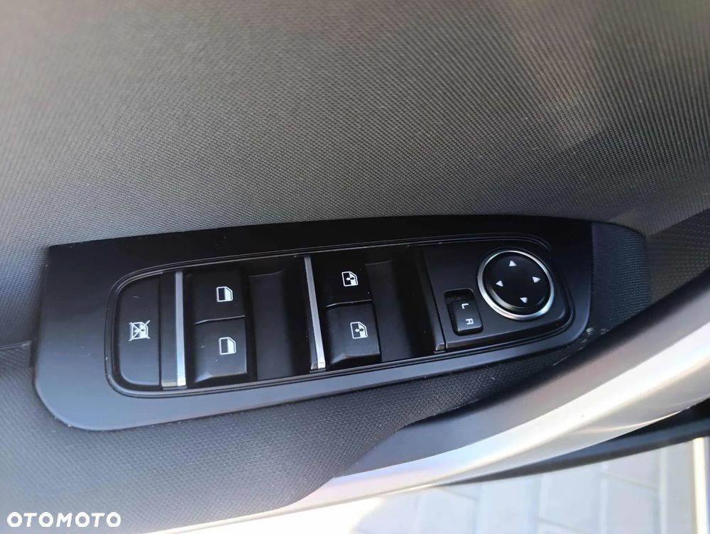 Kia XCeed 1.5 T-GDI M - 8