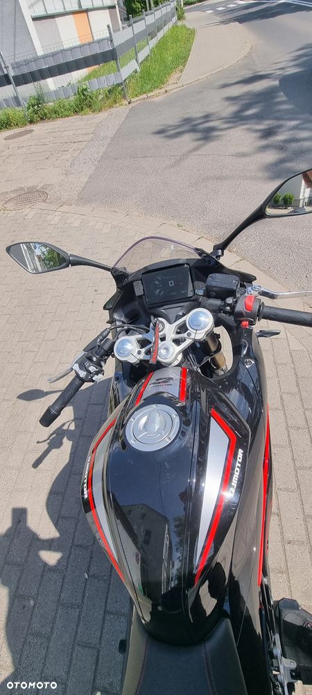 QJMOTOR SRK 125R - 5